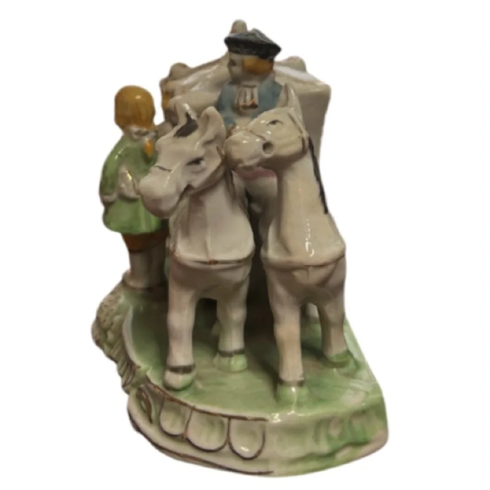 Vintage Courting Couple Horse Carriage Antique Porcelain Figurine Made in Japan